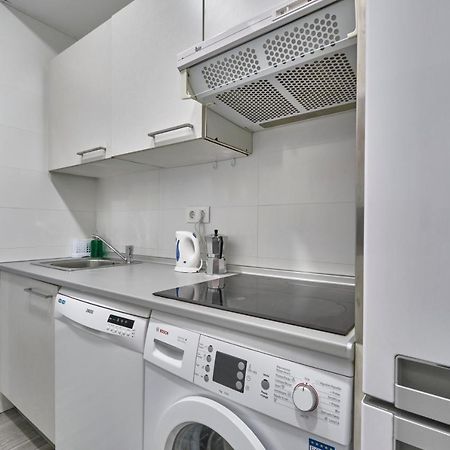 Nunez De Arce Habitaciones Madrid Exterior photo